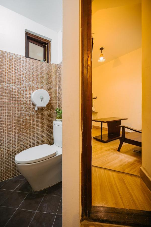 Entire French House With 4 Bedrooms In Hanoi Downtown Екстер'єр фото
