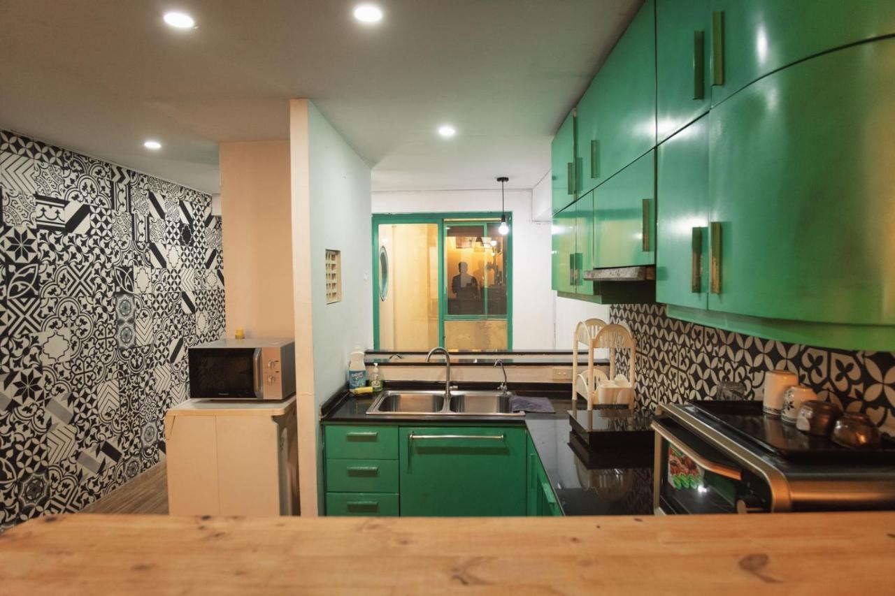 Entire French House With 4 Bedrooms In Hanoi Downtown Екстер'єр фото