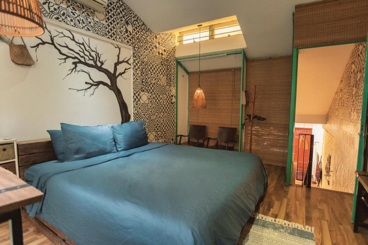 Entire French House With 4 Bedrooms In Hanoi Downtown Екстер'єр фото