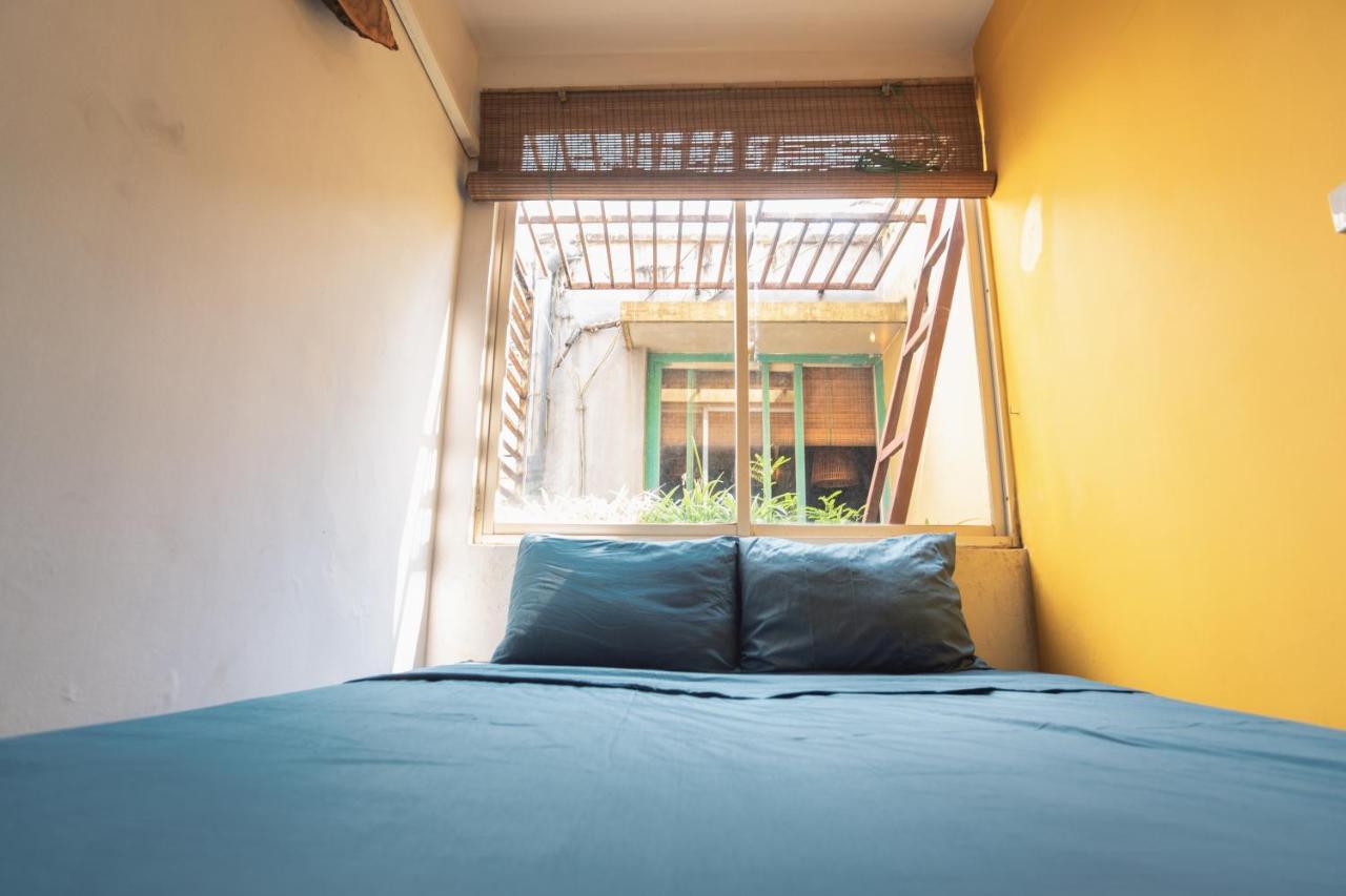 Entire French House With 4 Bedrooms In Hanoi Downtown Екстер'єр фото